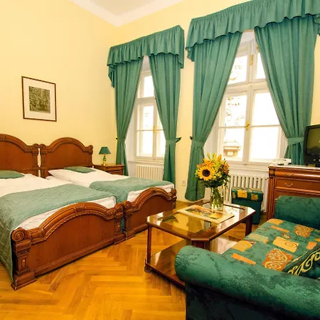 Josephine Old Town Square - Czech Leading 4* Prága