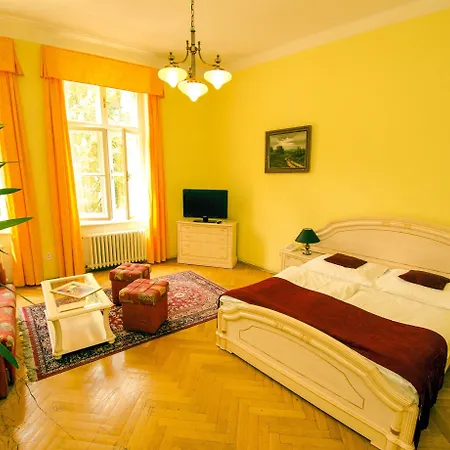 Josephine Old Town Square - Czech Leading Szálloda 4*