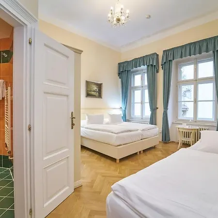 Josephine Old Town Square - Czech Leading 4* Prága