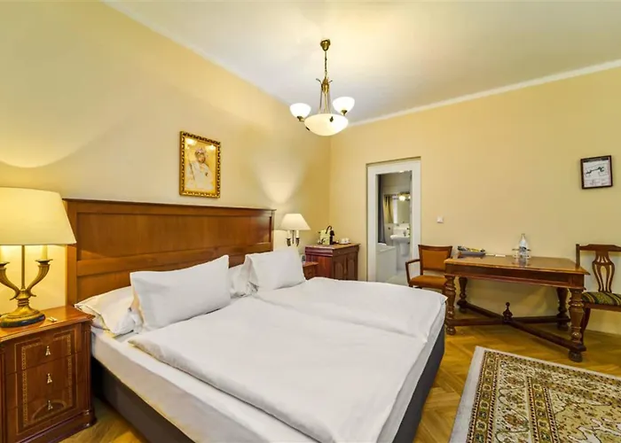 Josephine Old Town Square - Czech Leading Hotel Prag
