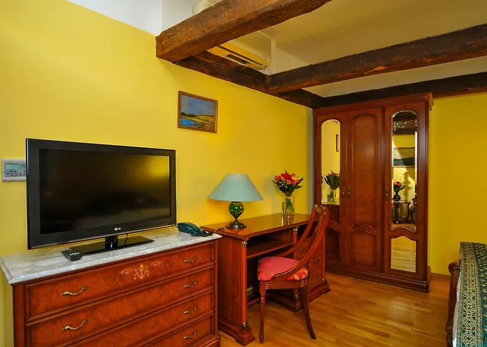 Josephine Old Town Square - Czech Leading Hotel 4*