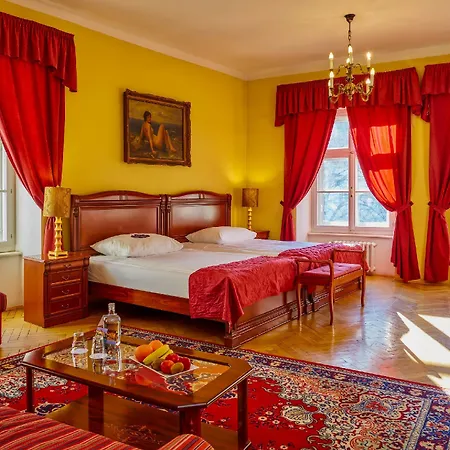 Josephine Old Town Square - Czech Leading 4* Prague