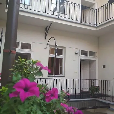 Josephine Old Town Square - Czech Leading 4* Prague