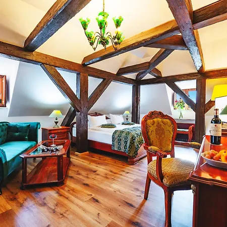 Josephine Old Town Square - Czech Leading 4* Prague