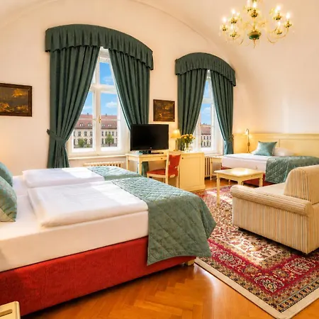 Josephine Old Town Square - Czech Leading Hotell 4*