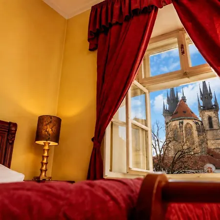 Hotell Josephine Old Town Square - Czech Leading 4*
