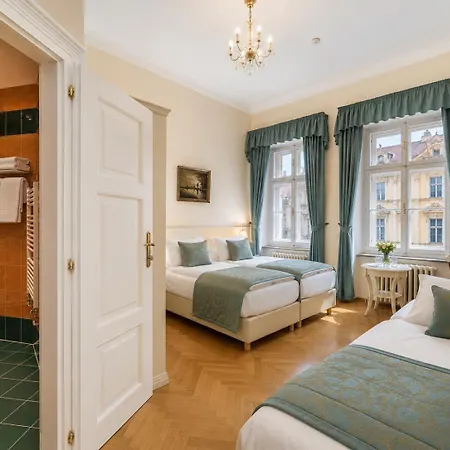 Josephine Old Town Square - Czech Leading 4* Prag