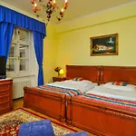 Josephine Old Town Square - Czech Leading 4* Praag